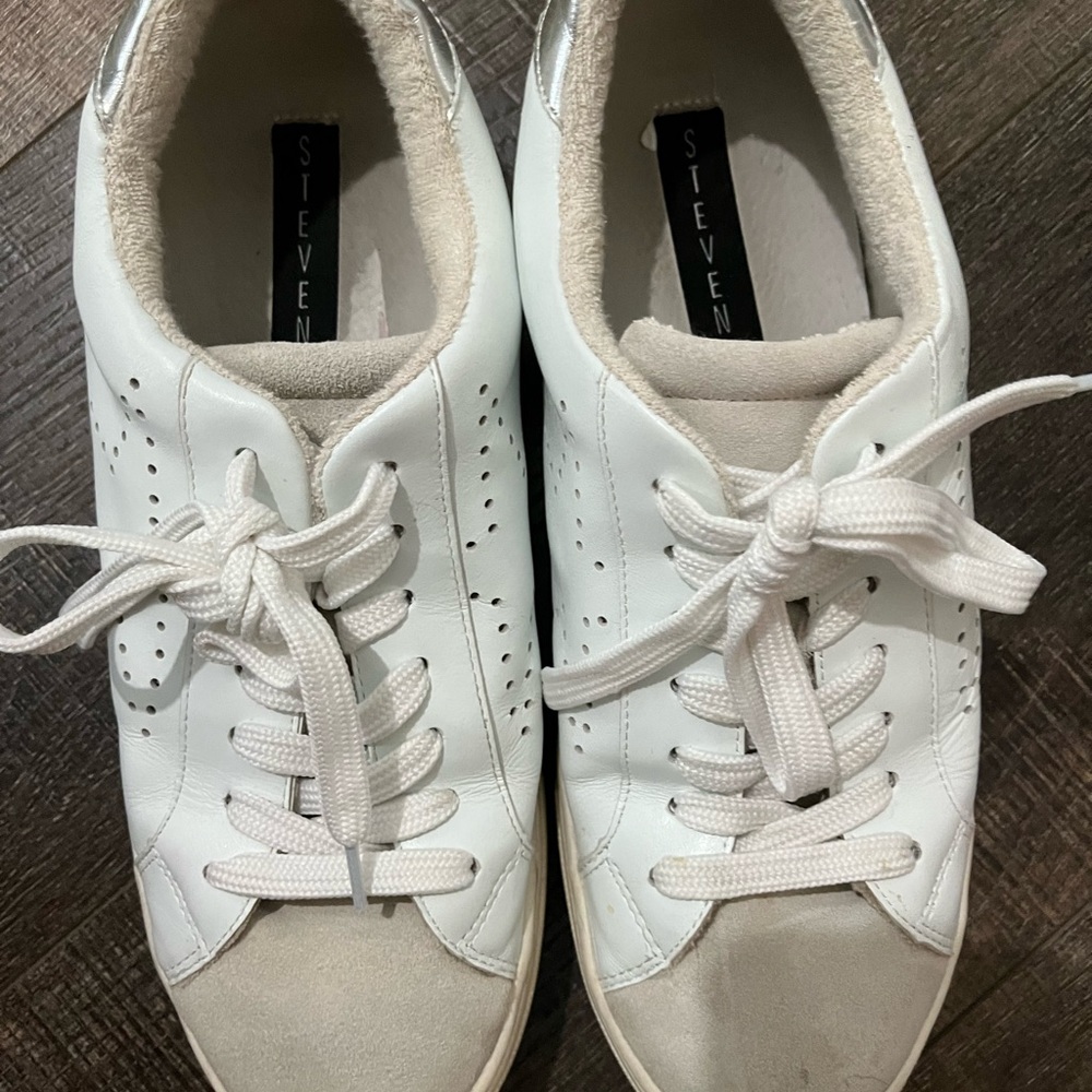 Steve Madden shoes